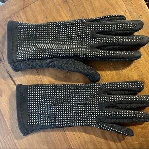 Elegant Gray Studded Gloves